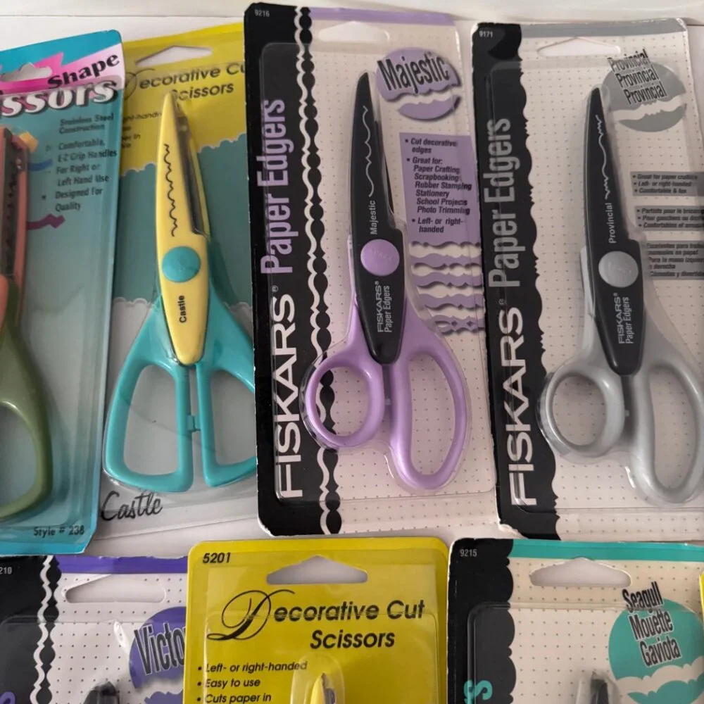 New Fiskars Paper Edgers and Decorative Cut Scissors Lot 9 pair of scissors
